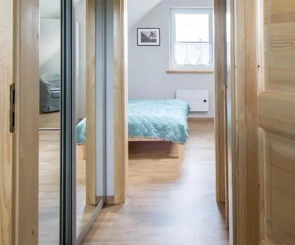 شاليه U Jana I Wita *